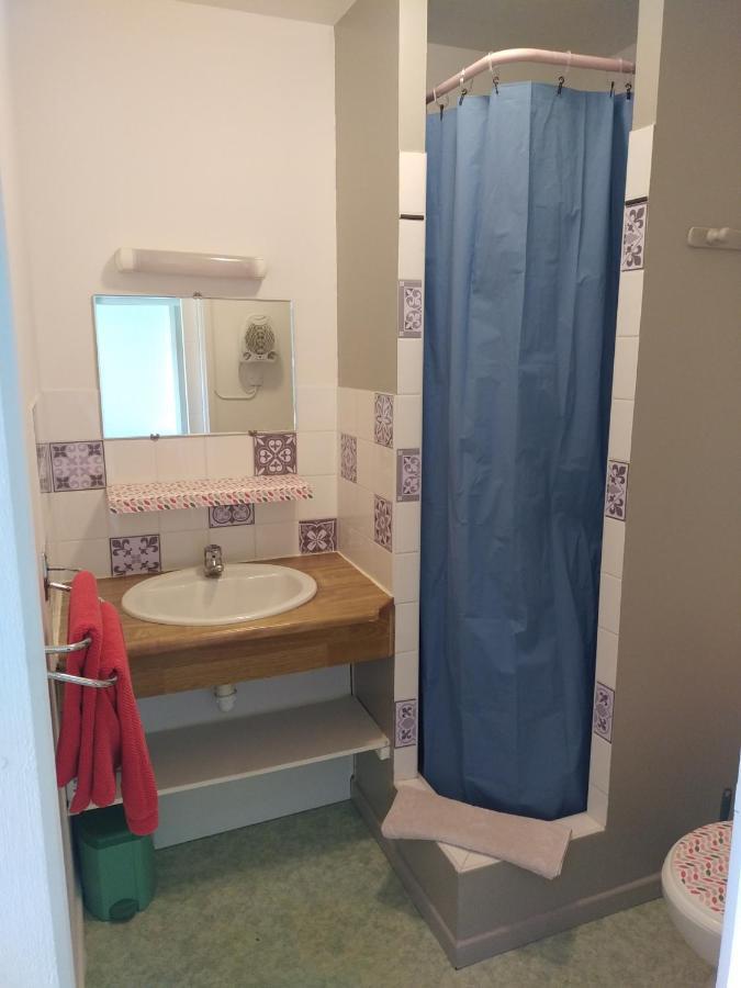 Studio Tout Confort A 300 M Des Thermes Cazaubon Room photo